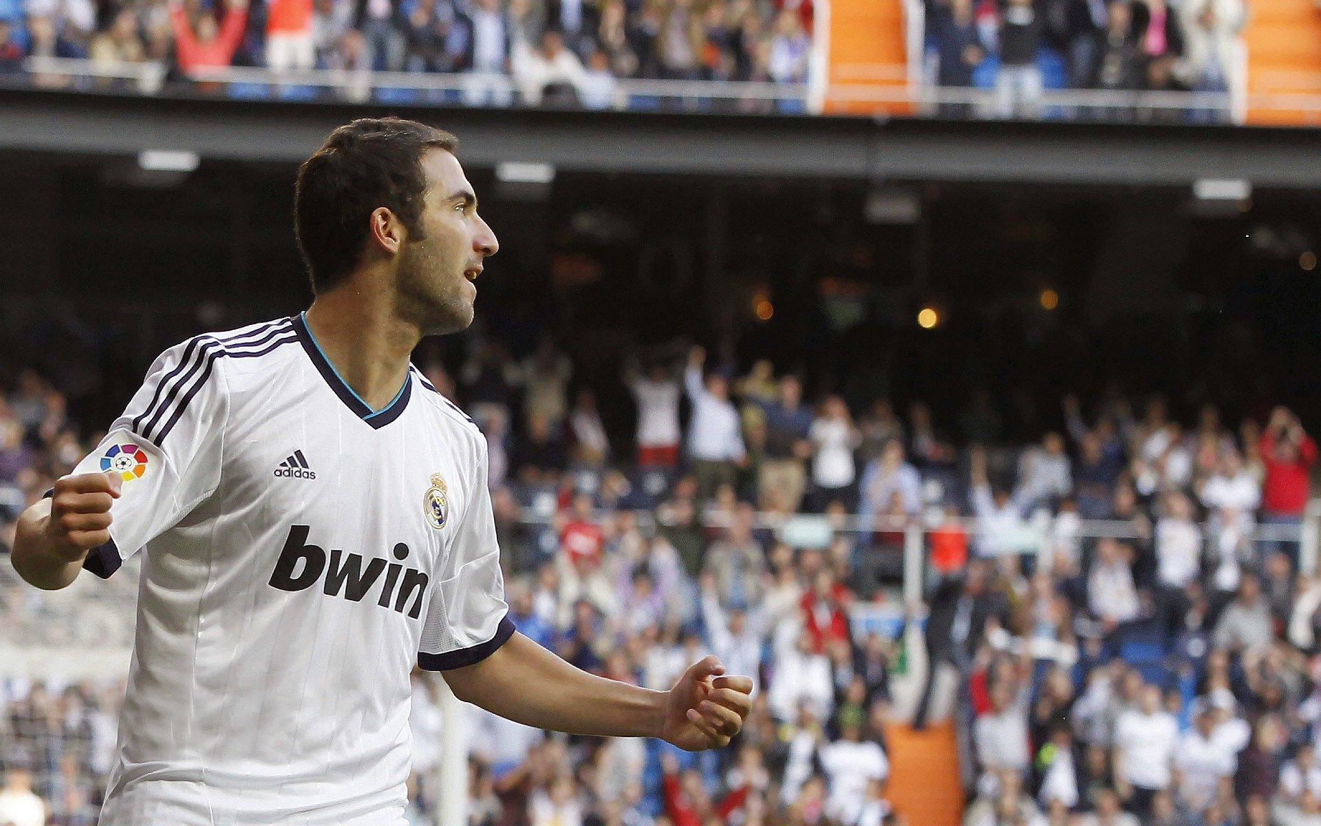 贝吉里斯坦深情回望蓝月征程，欧冠奖杯是曼城王冠上的终极宝石